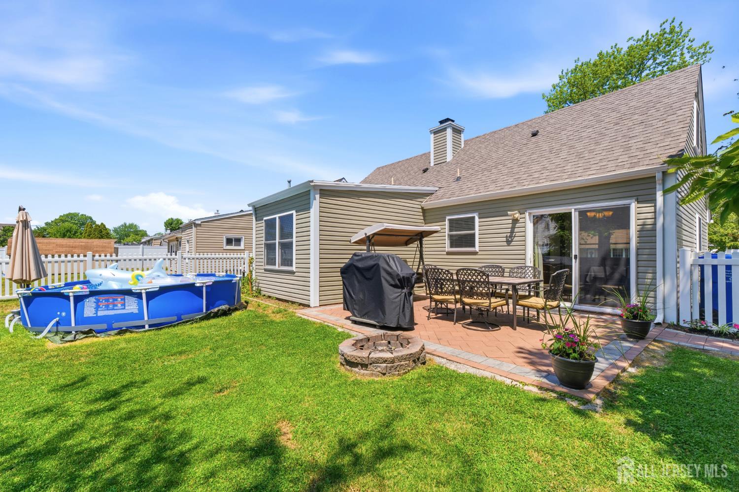 110 W Francis Street Iselin NJ 08830
