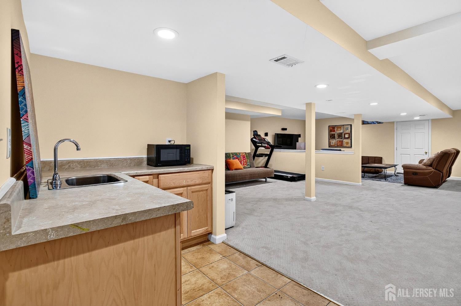 2 Monroe Court Plainsboro NJ 08536