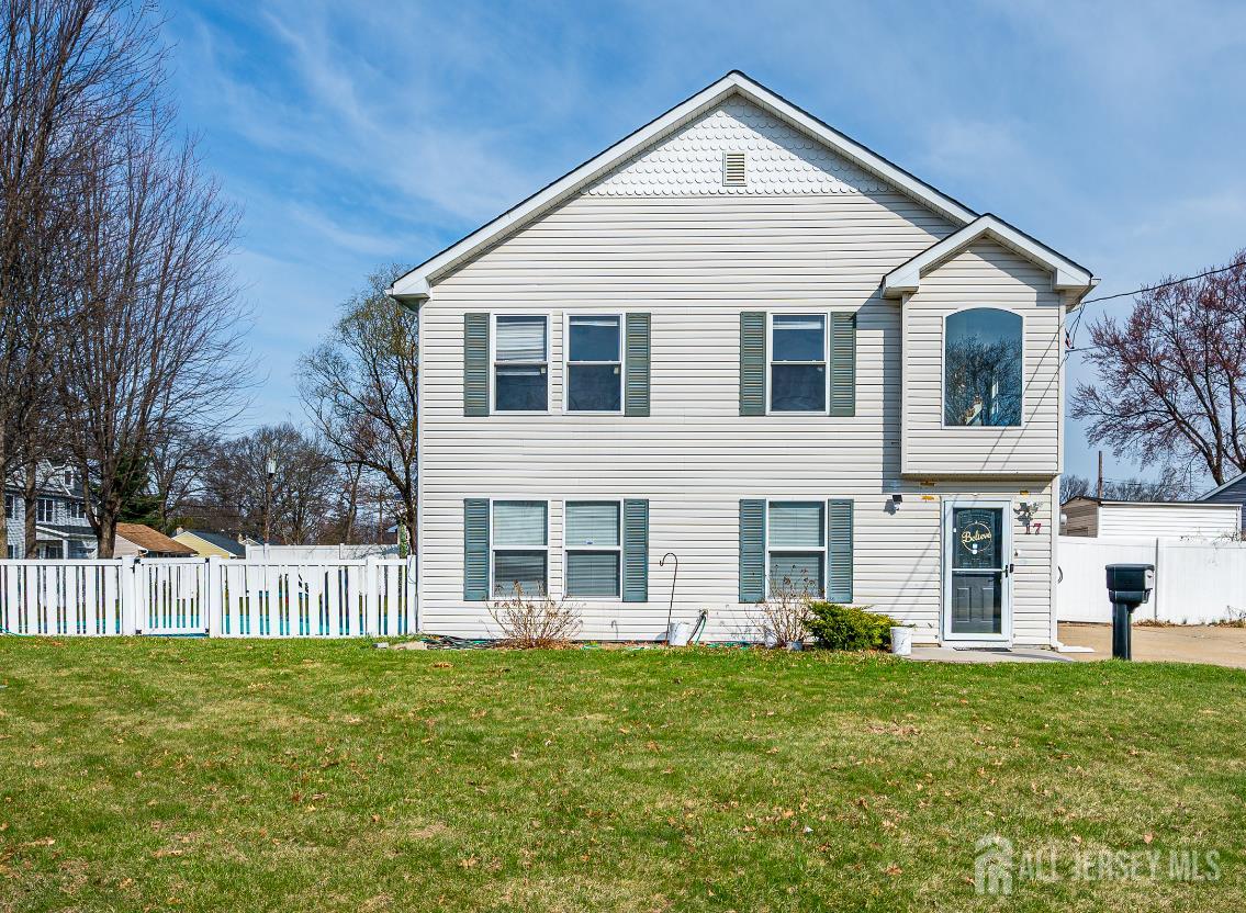 17 Idlewild Road Edison NJ 08817