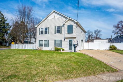 17 Idlewild Road Edison NJ 08817