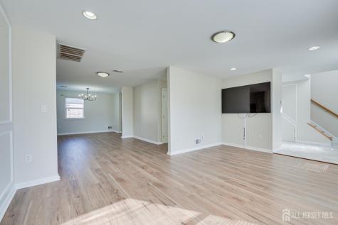 17 Idlewild Road Edison NJ 08817