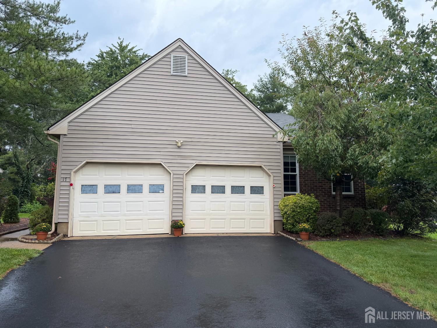 17 Betsy Ross Drive Monroe NJ 08831