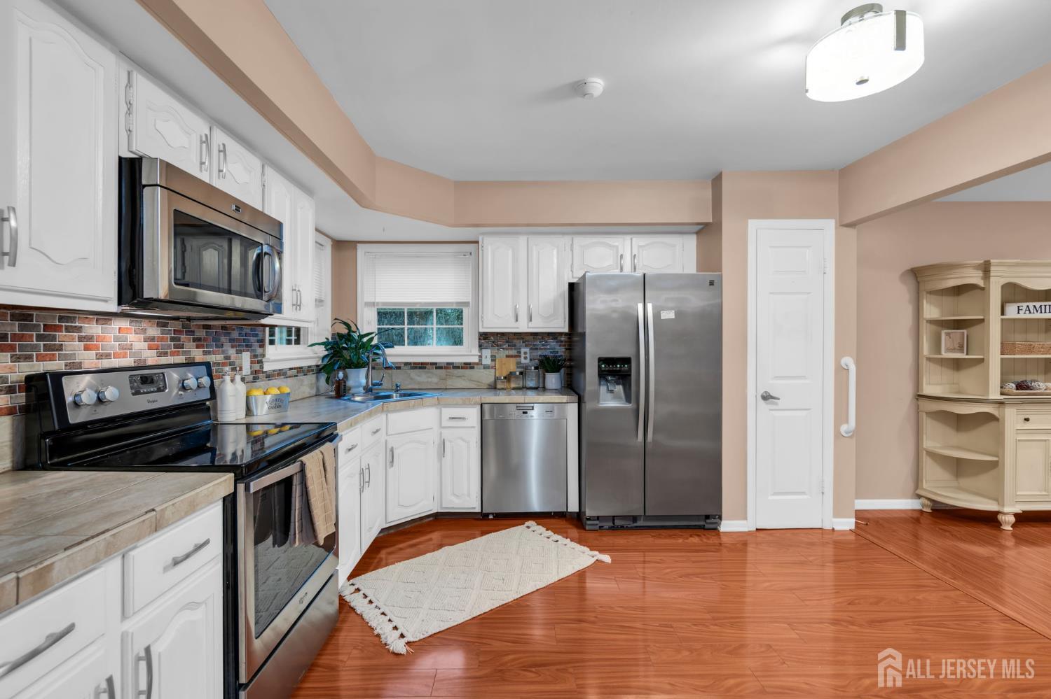 17 Betsy Ross Drive Monroe NJ 08831