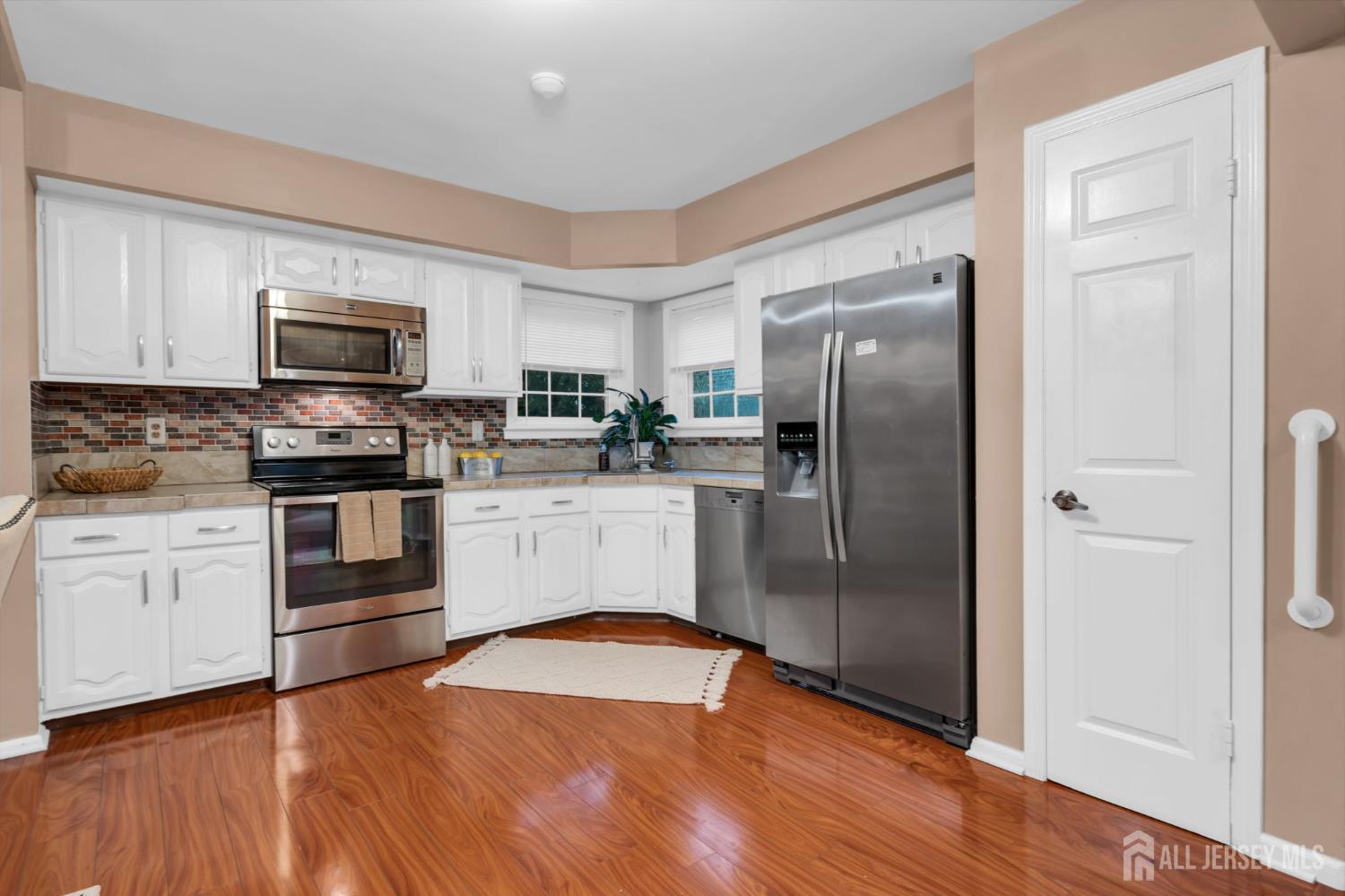 17 Betsy Ross Drive Monroe NJ 08831