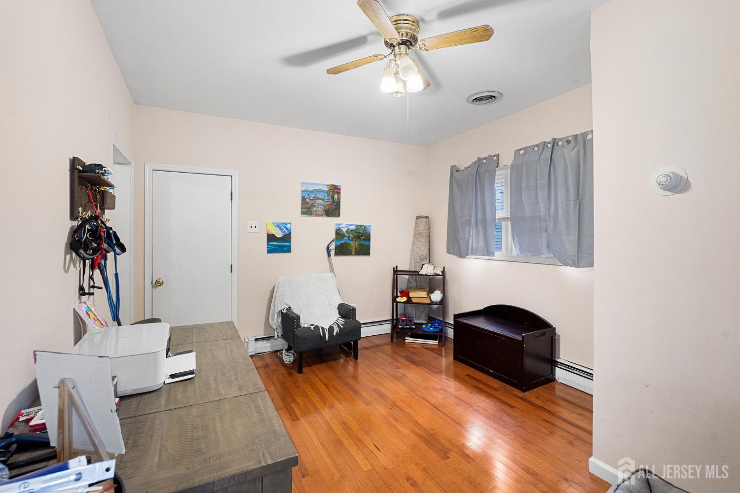 32 E Hegel Avenue Colonia NJ 07067