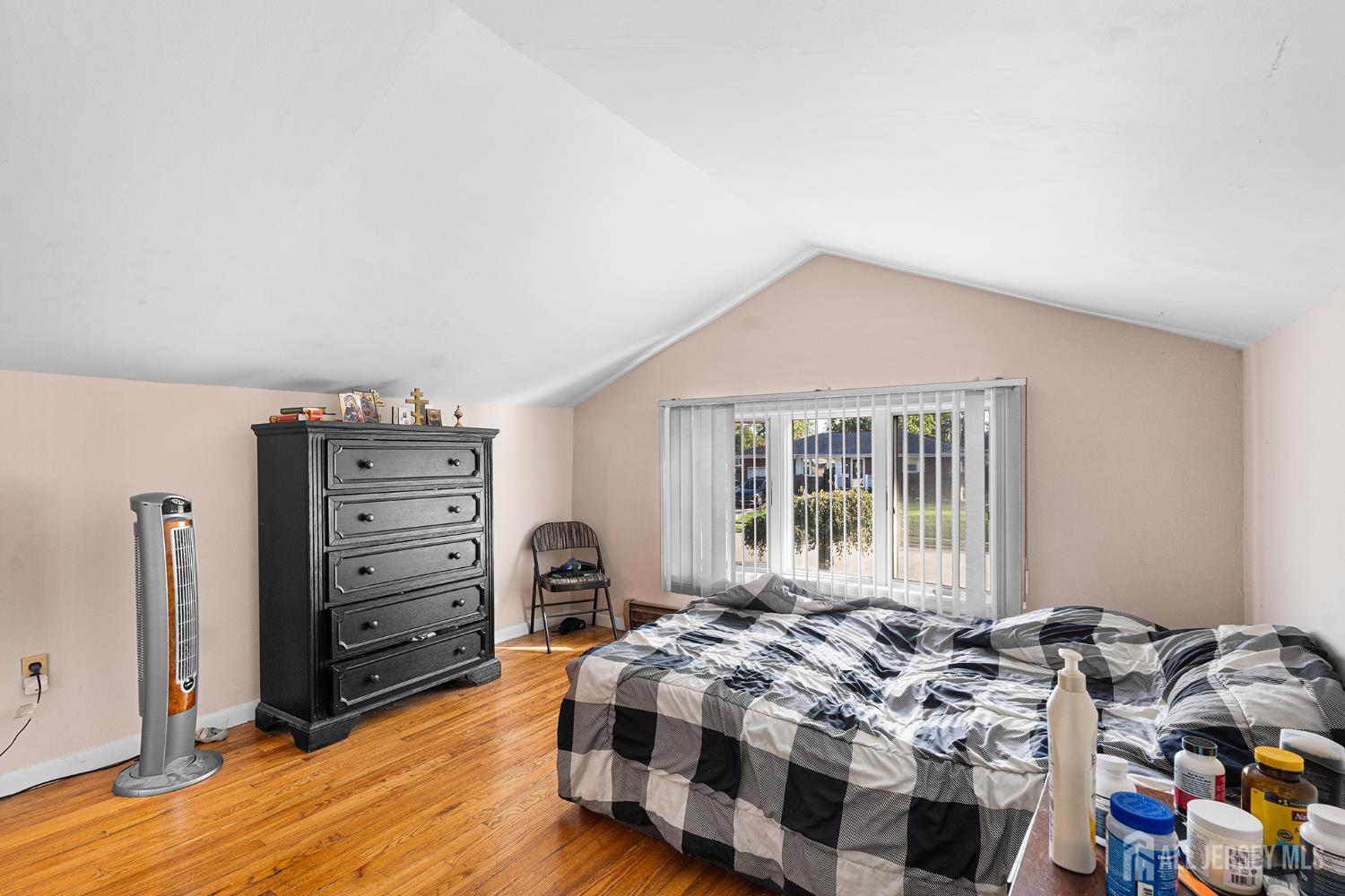 32 E Hegel Avenue Colonia NJ 07067