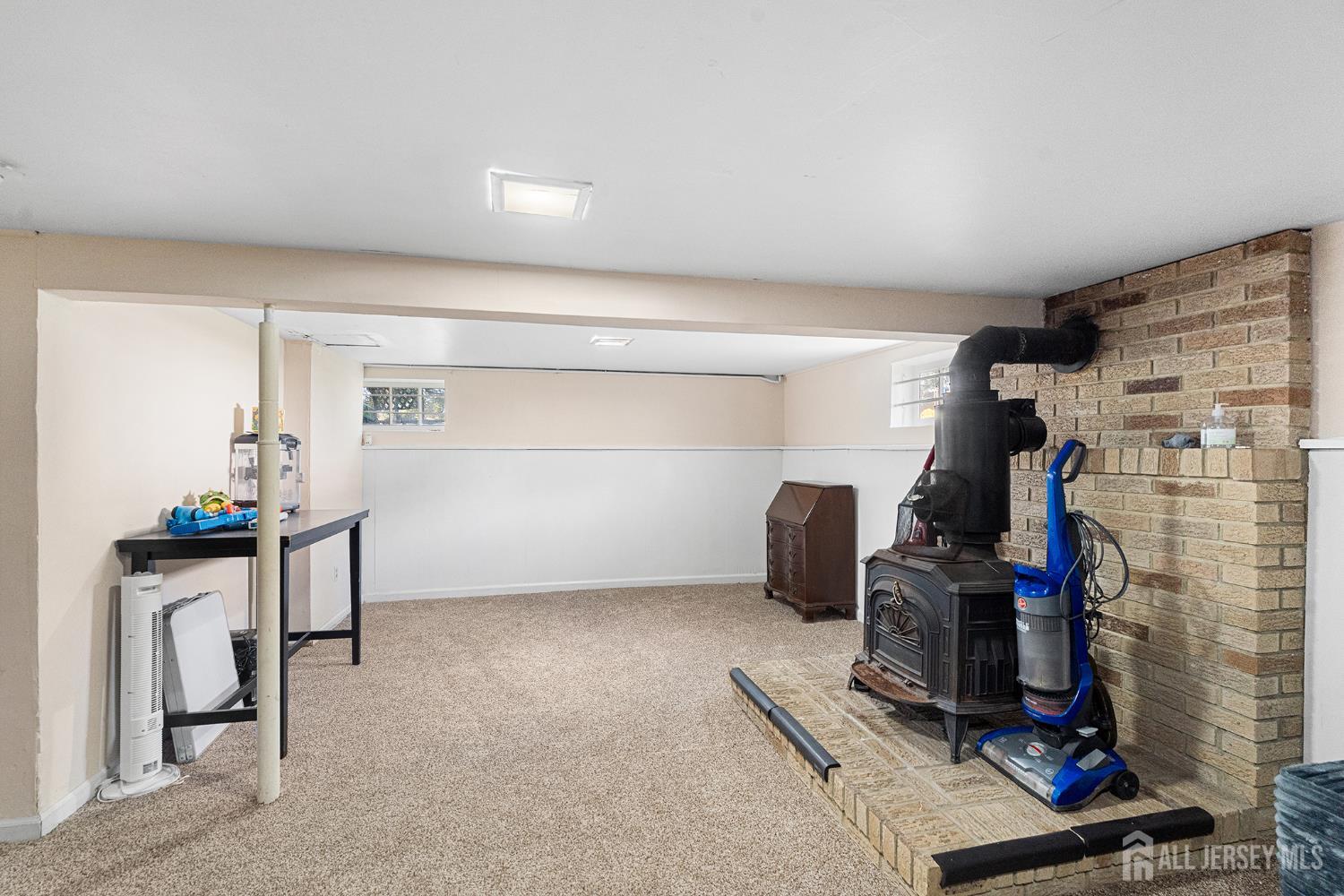32 E Hegel Avenue Colonia NJ 07067