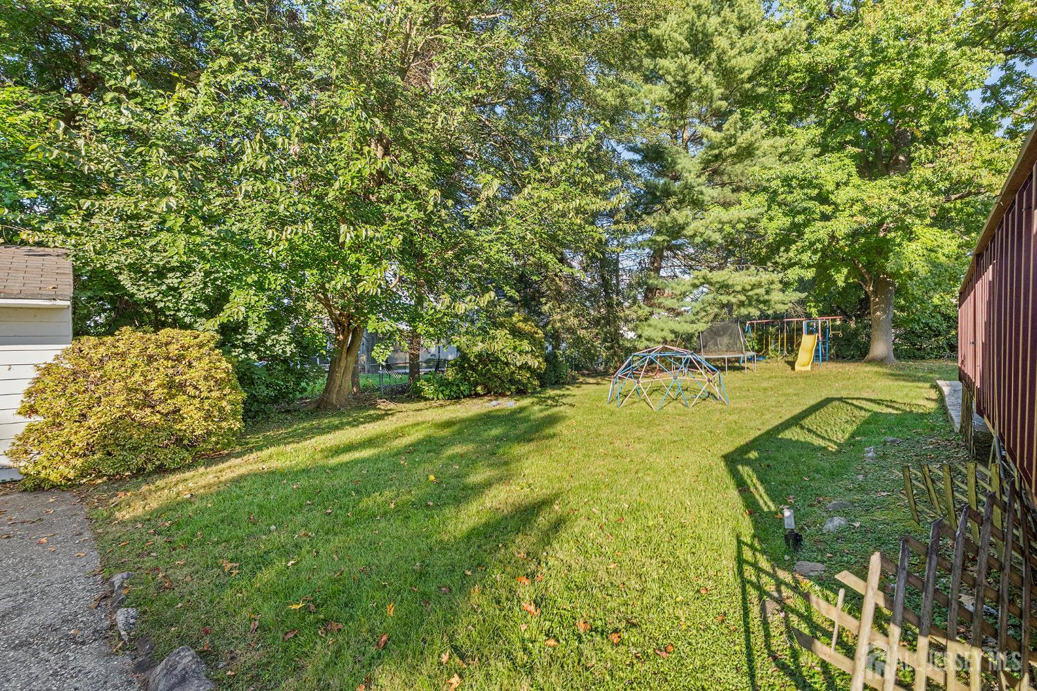 32 E Hegel Avenue Colonia NJ 07067
