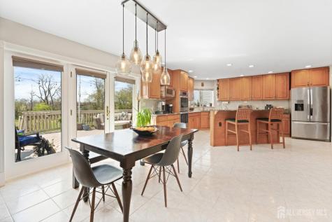 25 Carsdale Court Montgomery NJ 08502