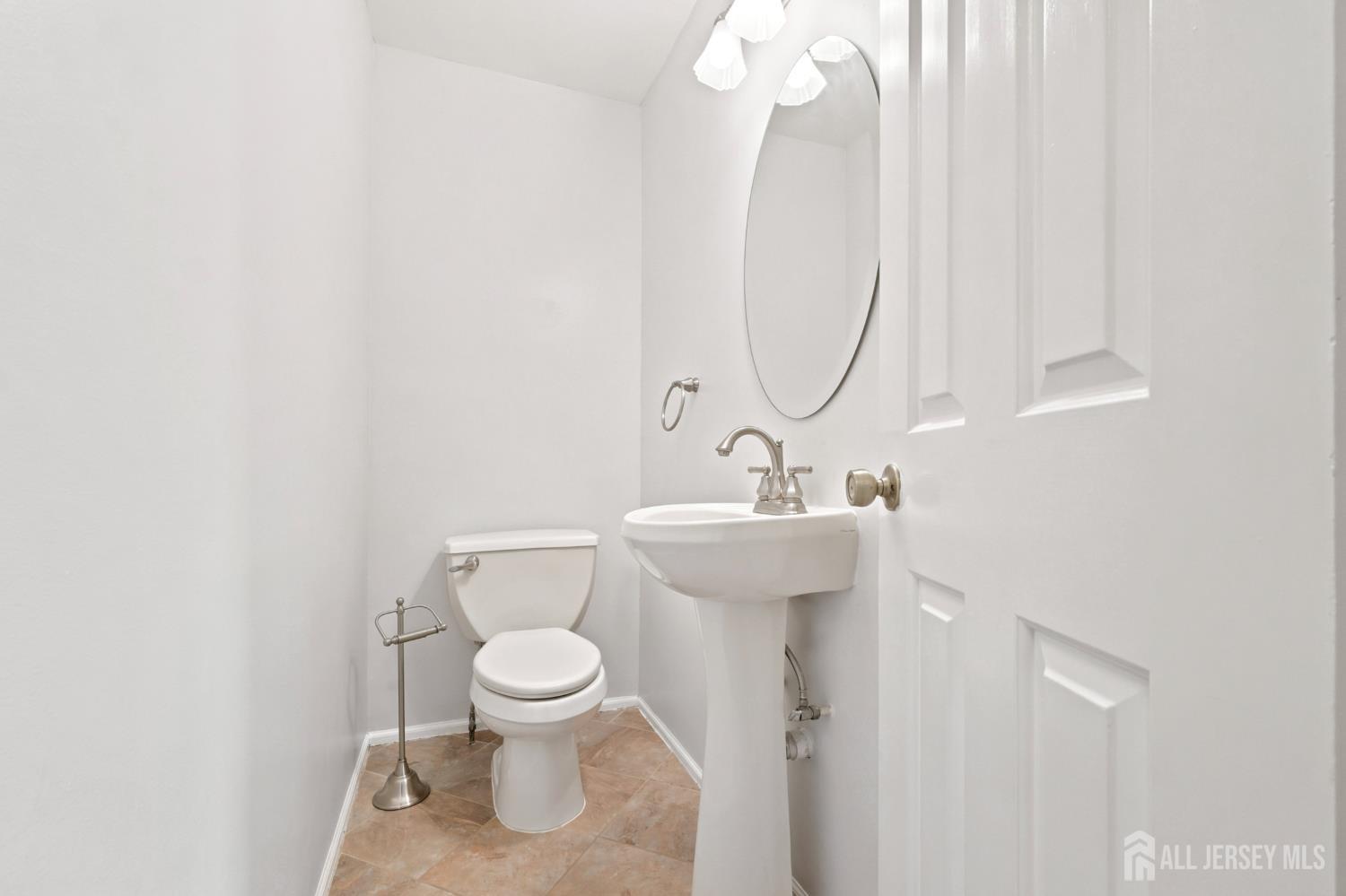 103 Peach Street Avenel NJ 07001