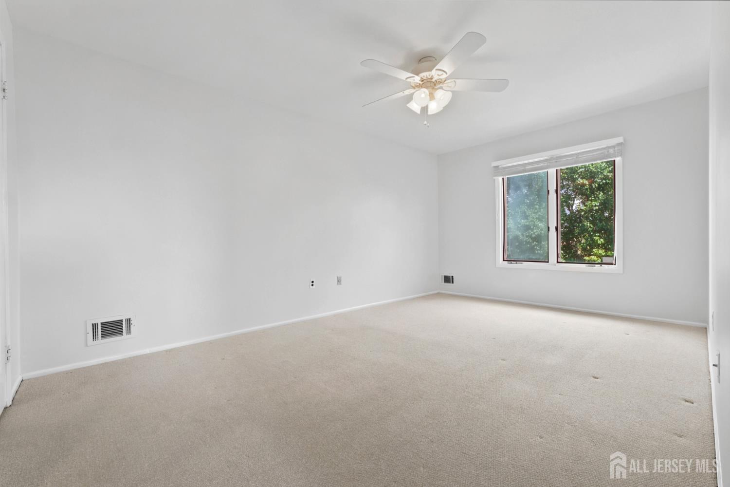 103 Peach Street Avenel NJ 07001