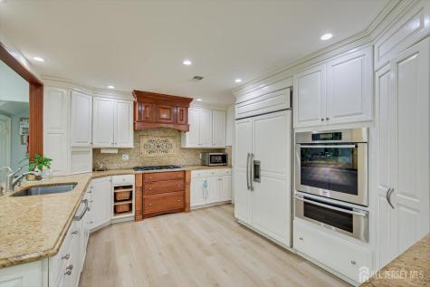 9 Colburn Road East Brunswick NJ 08816