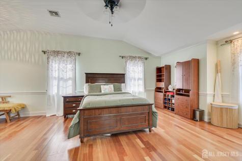 9 Colburn Road East Brunswick NJ 08816
