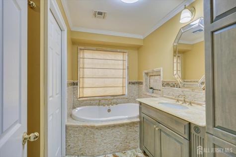9 Colburn Road East Brunswick NJ 08816