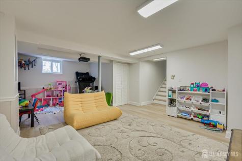 9 Colburn Road East Brunswick NJ 08816