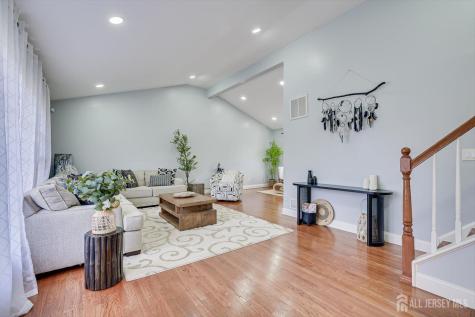 9 Colburn Road East Brunswick NJ 08816