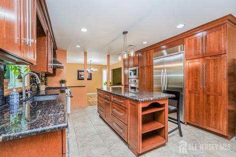 18 Wedgewood Court East Brunswick NJ 08816