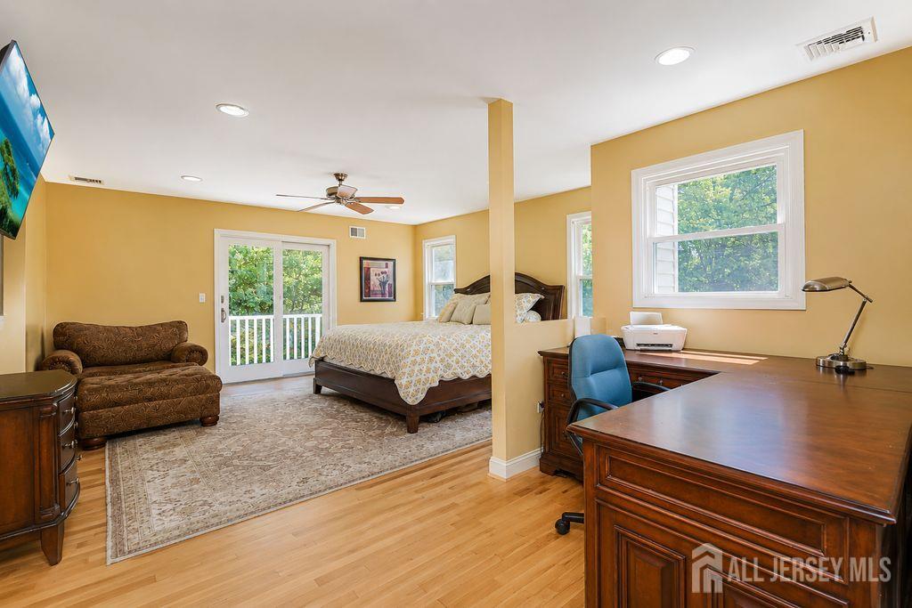 18 Wedgewood Court East Brunswick NJ 08816