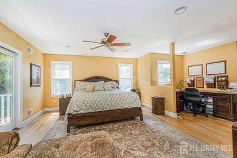 18 Wedgewood Court East Brunswick NJ 08816
