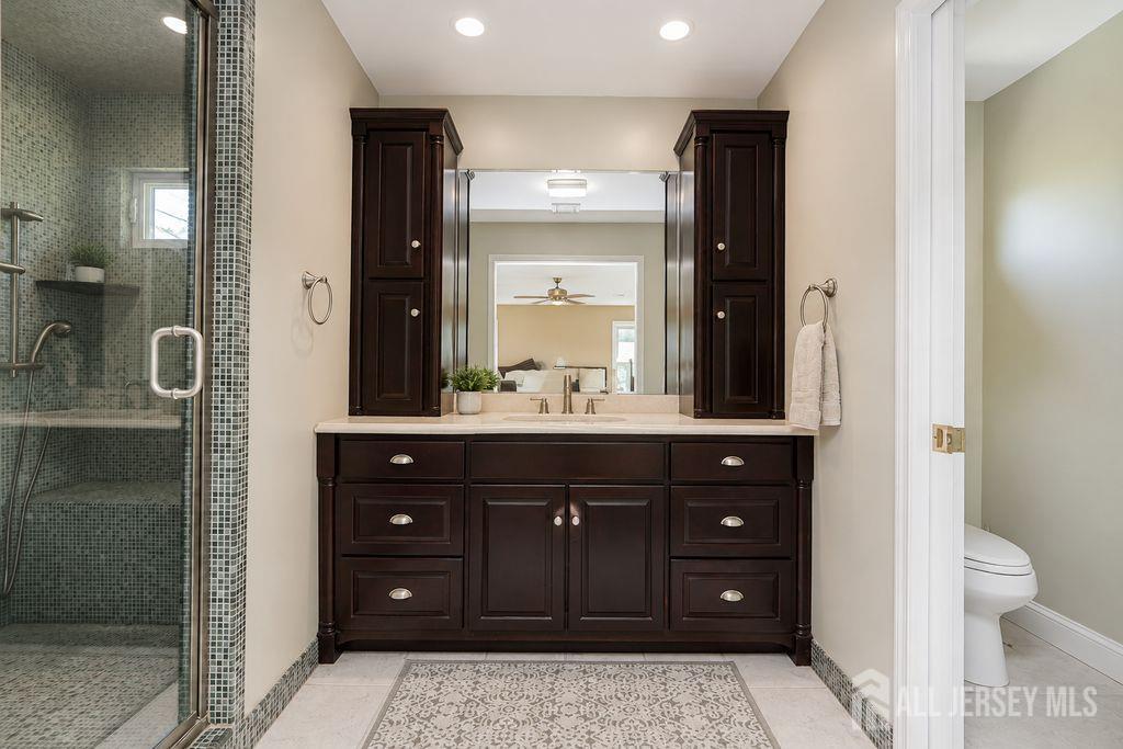 18 Wedgewood Court East Brunswick NJ 08816