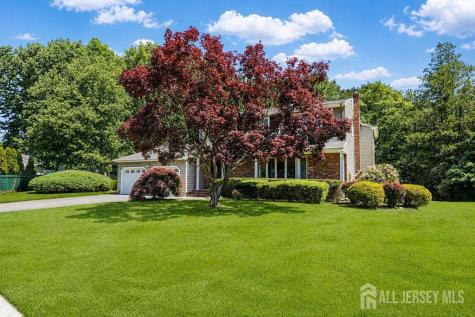 18 Wedgewood Court East Brunswick NJ 08816