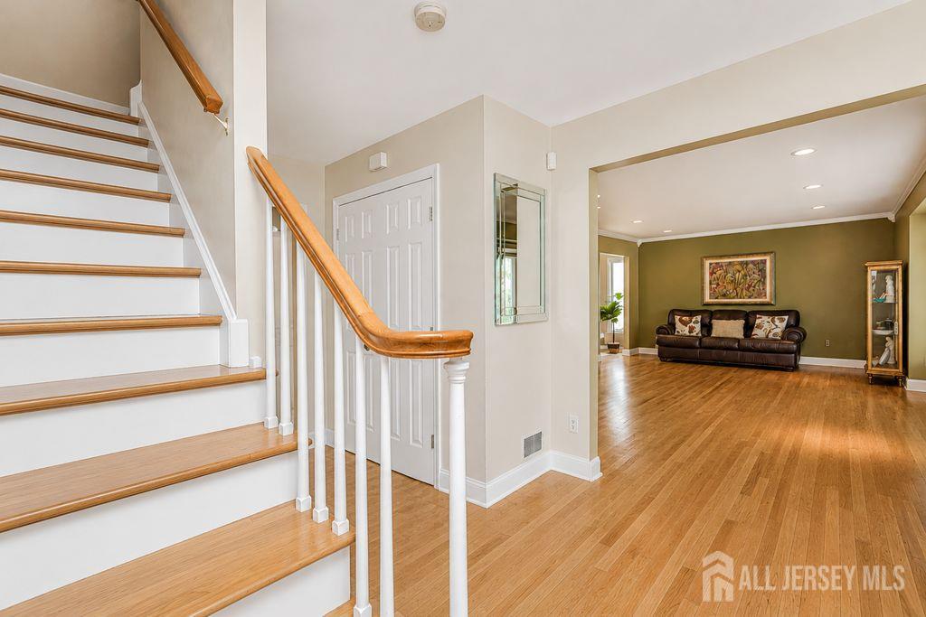 18 Wedgewood Court East Brunswick NJ 08816
