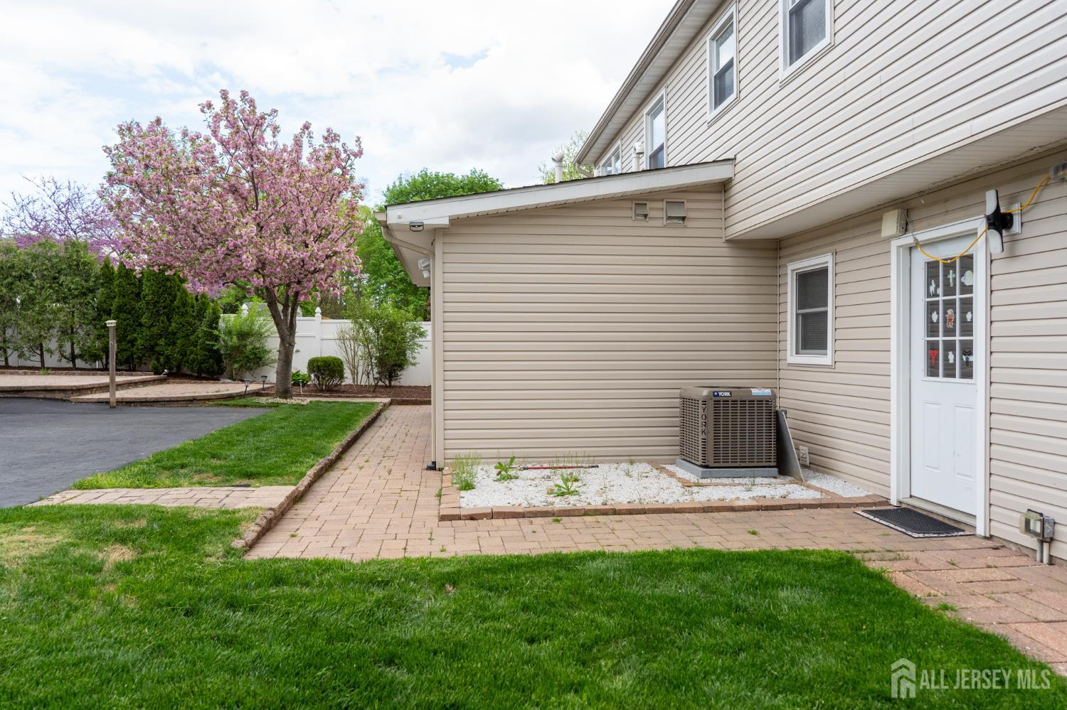 14 Hopatcong Drive Lawrence NJ 08648