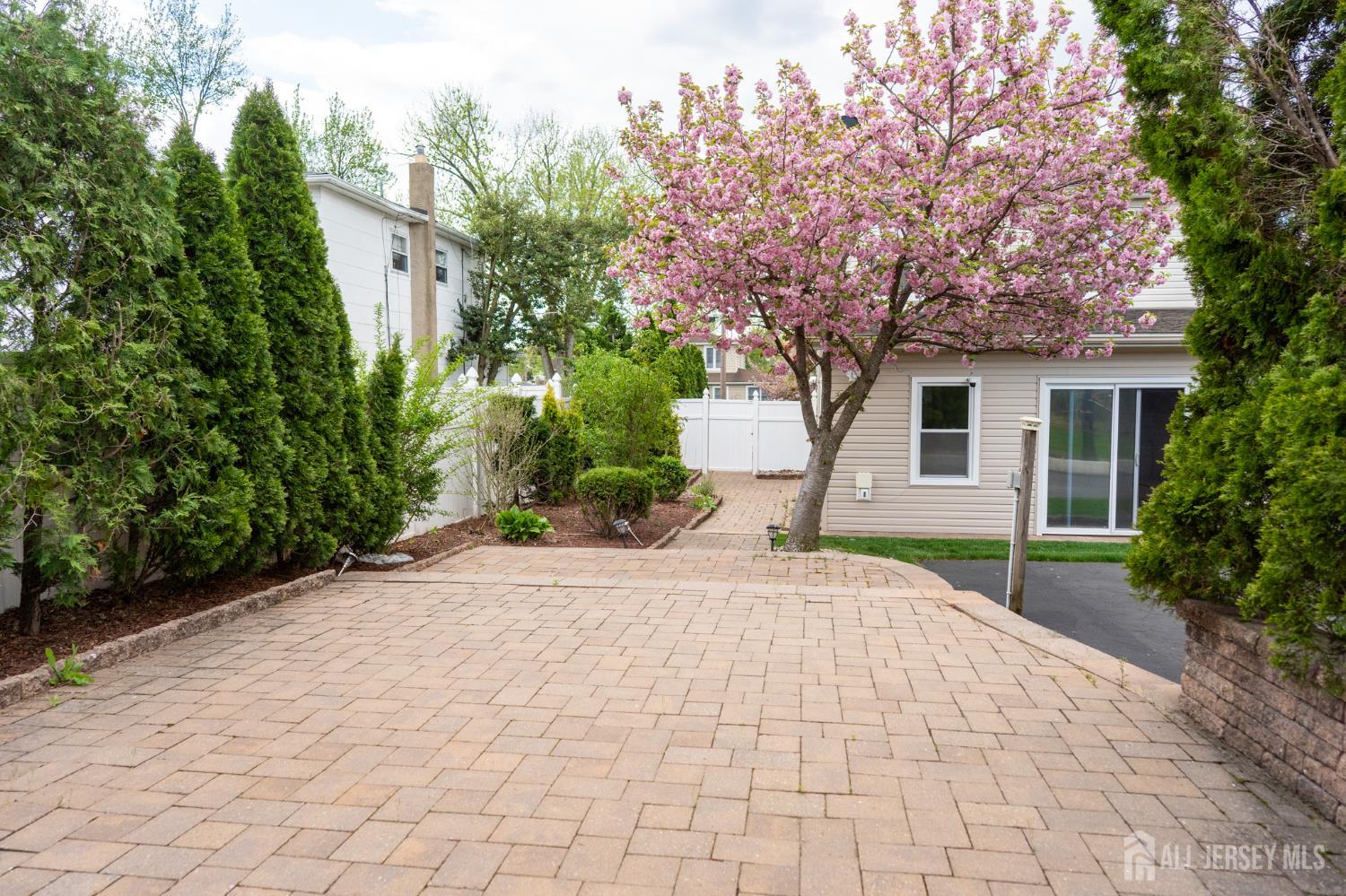 14 Hopatcong Drive Lawrence NJ 08648