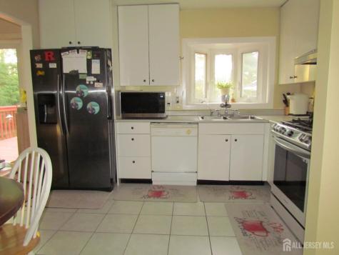 7 Wellington Road East Brunswick NJ 08816