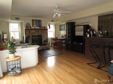 7 Wellington Road East Brunswick NJ 08816