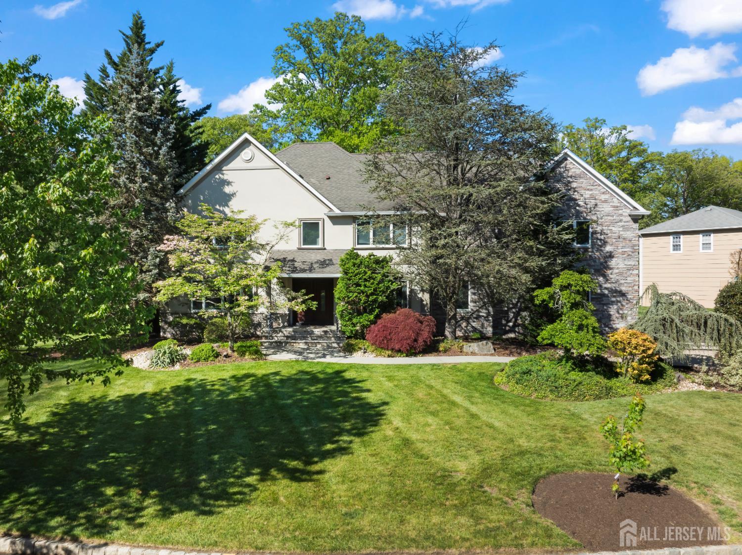 3 Van Hise Court East Brunswick NJ 08816