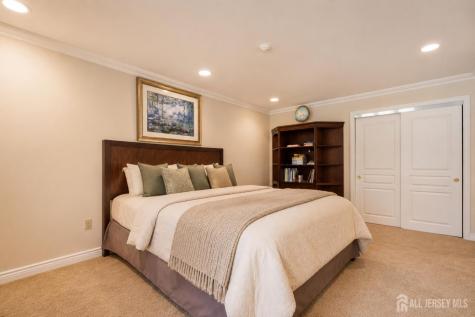 3 Van Hise Court East Brunswick NJ 08816
