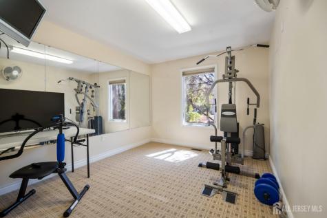 3 Van Hise Court East Brunswick NJ 08816