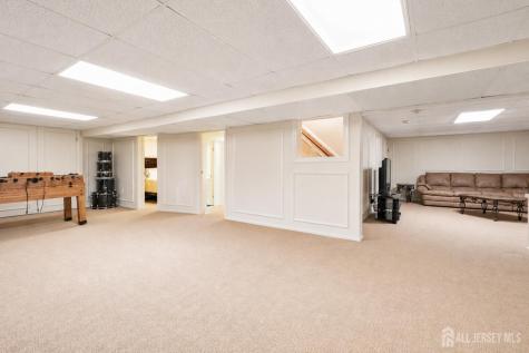 3 Van Hise Court East Brunswick NJ 08816