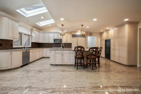 3 Van Hise Court East Brunswick NJ 08816