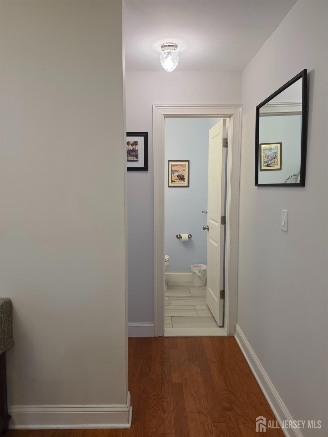 16 Glynn Court Sayreville NJ 08859