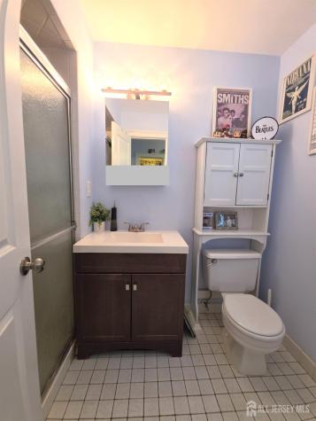 16 Glynn Court Parlin NJ 08859