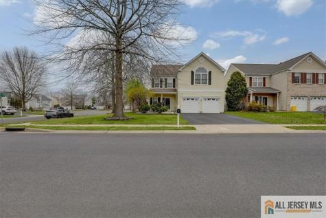 11 Quarry Court East Windsor NJ 08520