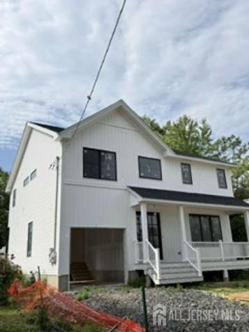 38 Mystic Street Fords NJ 08863