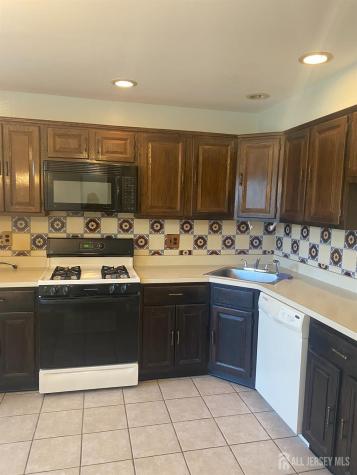 264 Palombi Court East Brunswick NJ 08816