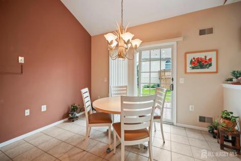 22 London Drive Monroe NJ 08831