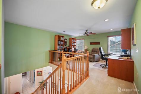 22 London Drive Monroe NJ 08831
