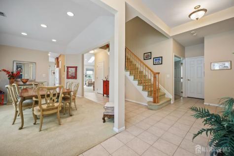 22 London Drive Monroe NJ 08831