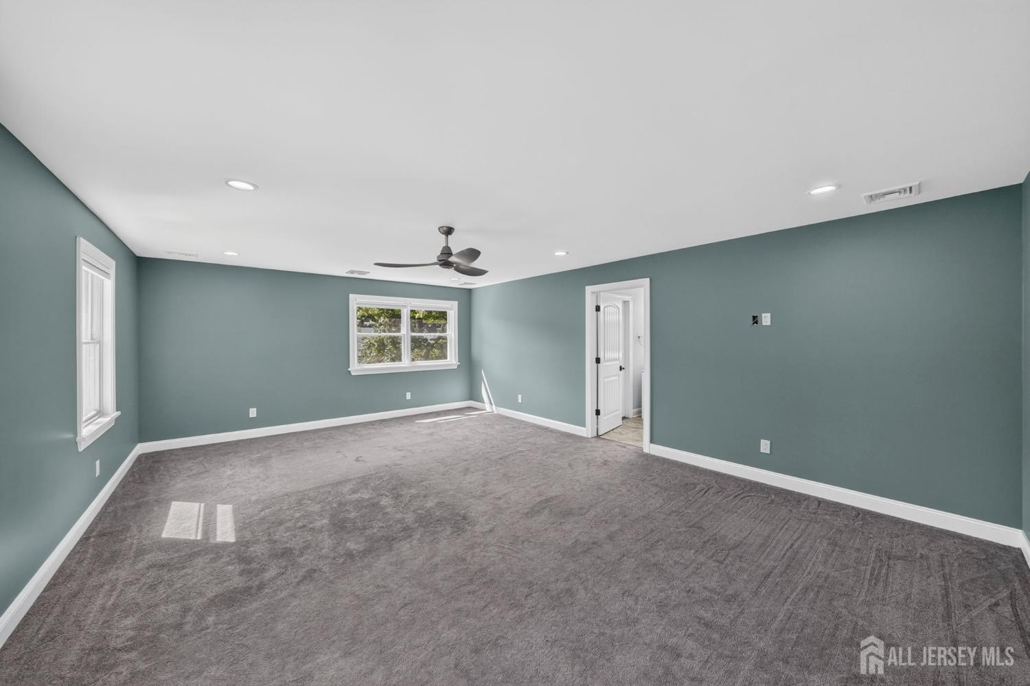 153 Old Beekman Road South Brunswick NJ 08852