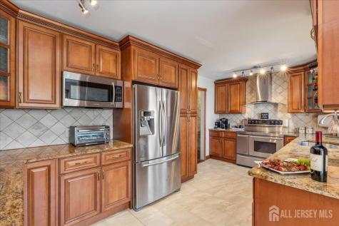 544 W 8th Street W Plainfield NJ 07060