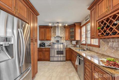 544 W 8th Street W Plainfield NJ 07060