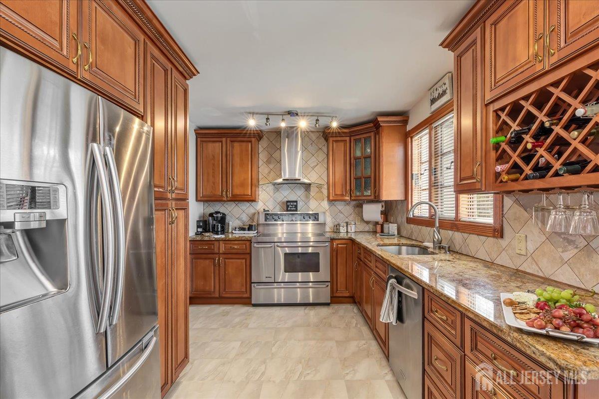 544 W 8th Street W Plainfield NJ 07060