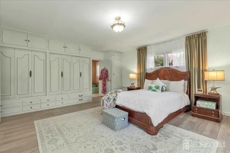 544 W 8th Street W Plainfield NJ 07060