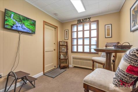 544 W 8th Street W Plainfield NJ 07060