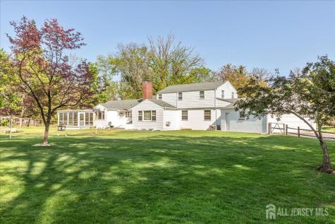 544 W 8th Street W Plainfield NJ 07060